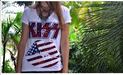 T-shirt Kiss Branca Tamanho M